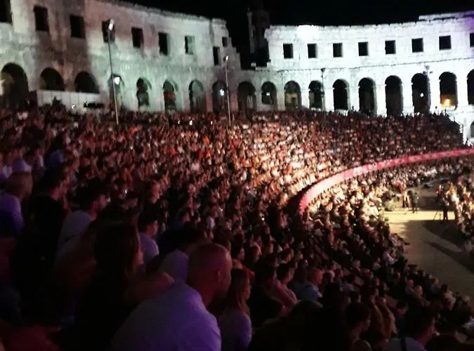 Alen * Pula